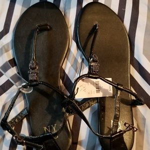 NY&C sandals